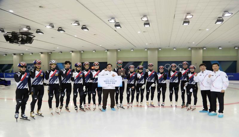 우원식 국회의장, 진천 국가대표선수촌 격려 방문